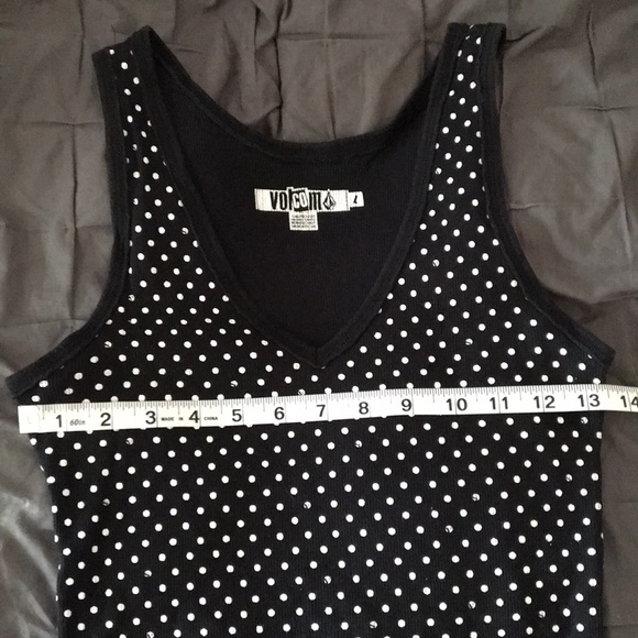 Volcom tank size Large - Picture 5 of 6